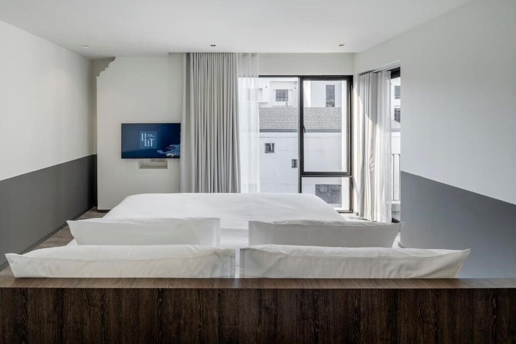 Вид Lilit Bang Lumphu Hotel 3*