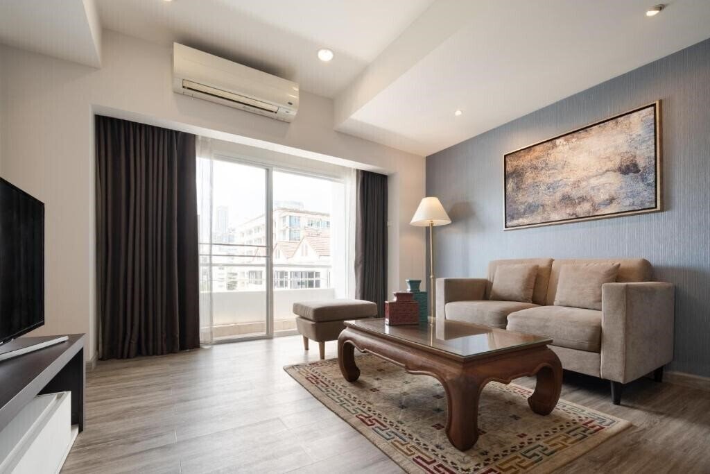 Вид Aspira Residence Ruamrudee 4*
