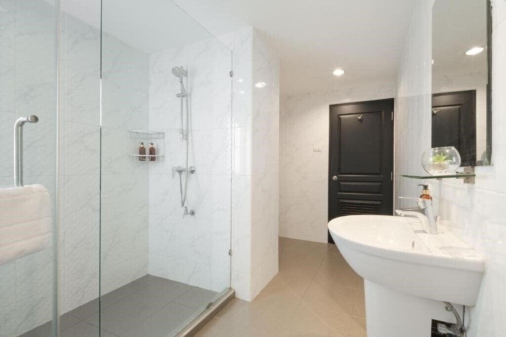 Апартаменти Aspira Residence Ruamrudee 4*