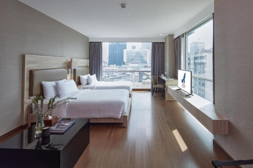 Фото Adelphi Suites 4*