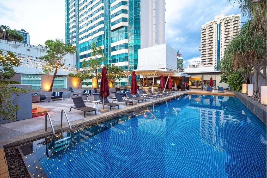 Территория Park Plaza Bangkok Soi 4*