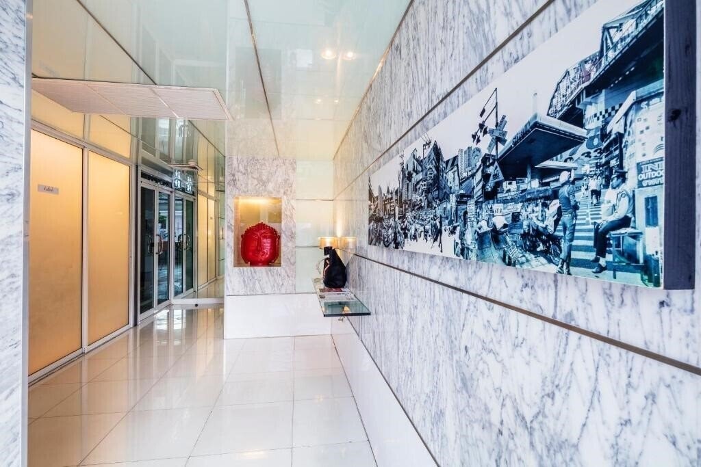 Территория Solo Sukhumvit 2 3*