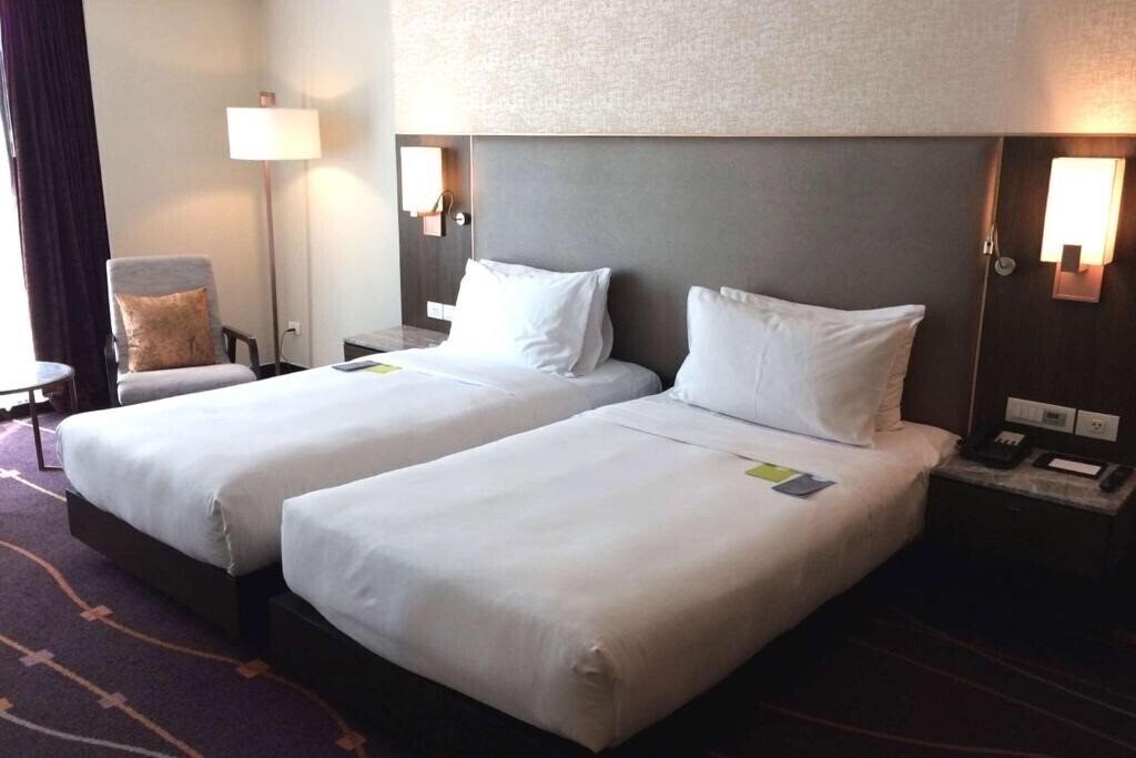 Территория Radisson Suites Bangkok Sukhumvit 3*