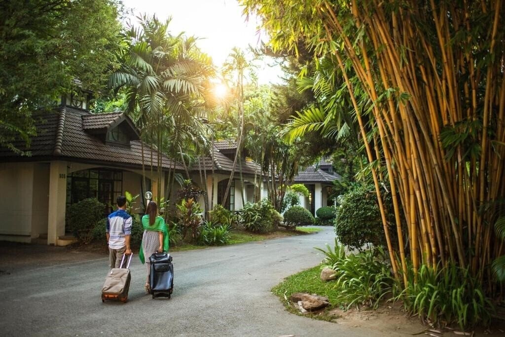 Вид Eurasia Chiang Mai Hotel 2*