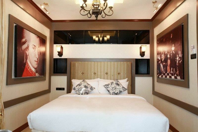 Отель 9w Boutique Studio 3*