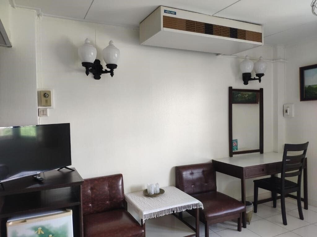 Вид Changpuak Hotel Chiang Mai 2*