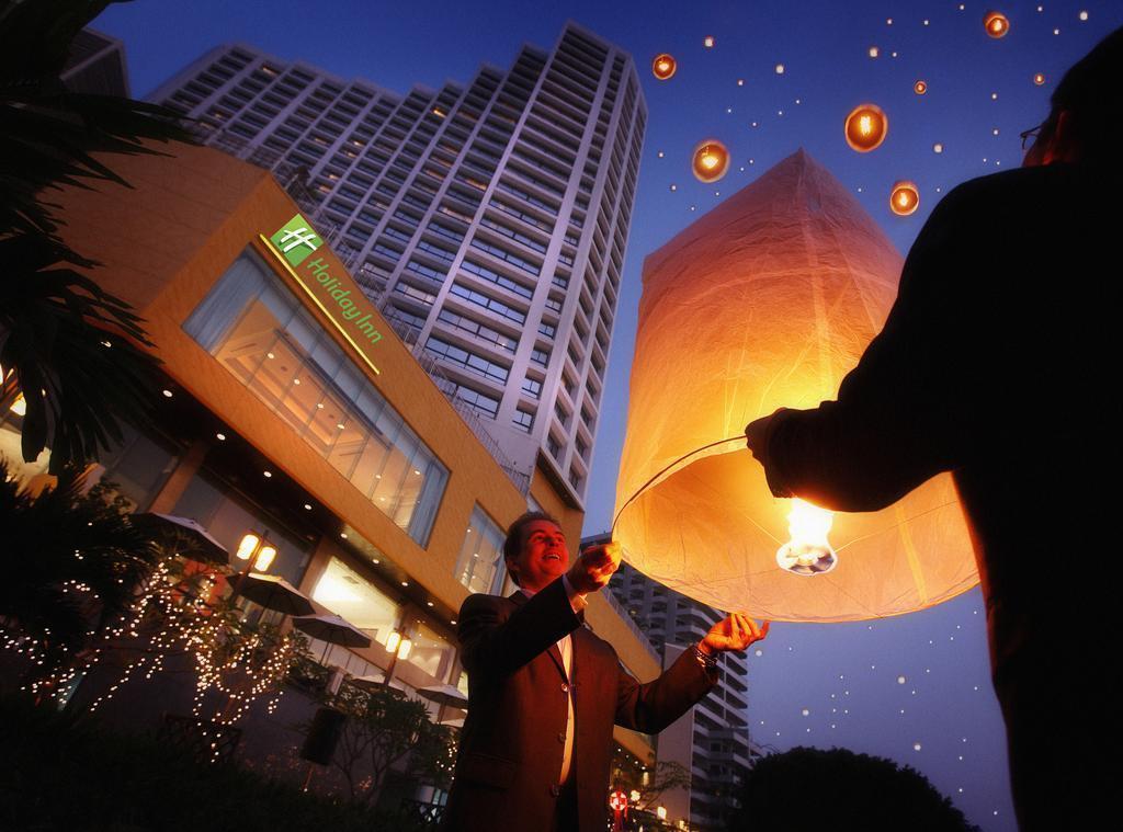 Отель Holiday Inn Chiang Mai 4*