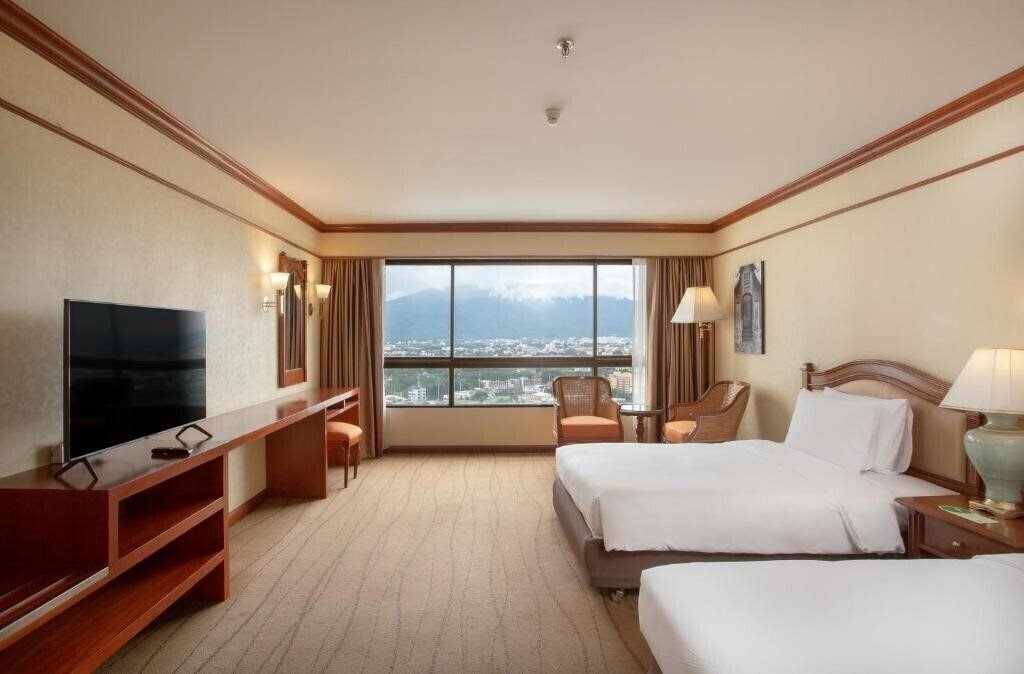 Панорама Centara Riverside Hotel Chiang Mai 4*