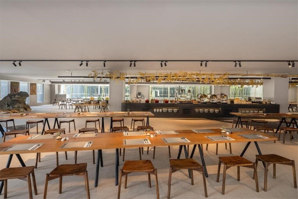 Вид Travelodge Nimman 4*