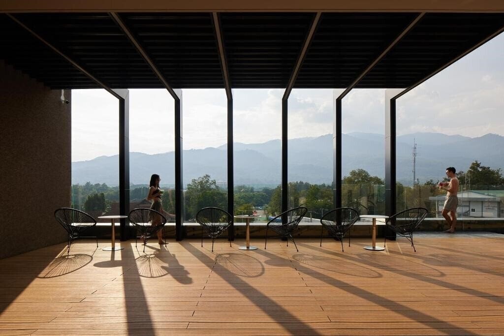 Панорама Travelodge Nimman 4*