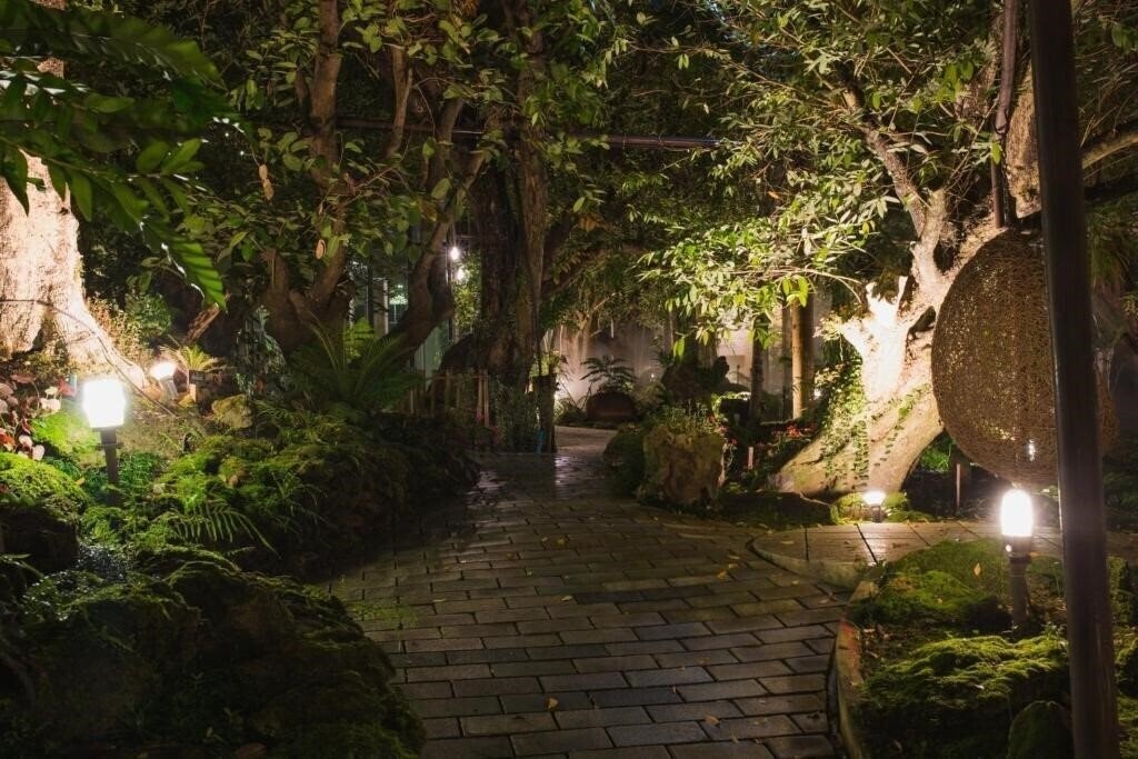 Апартаменты Tree Scape Retreat Resort 3*