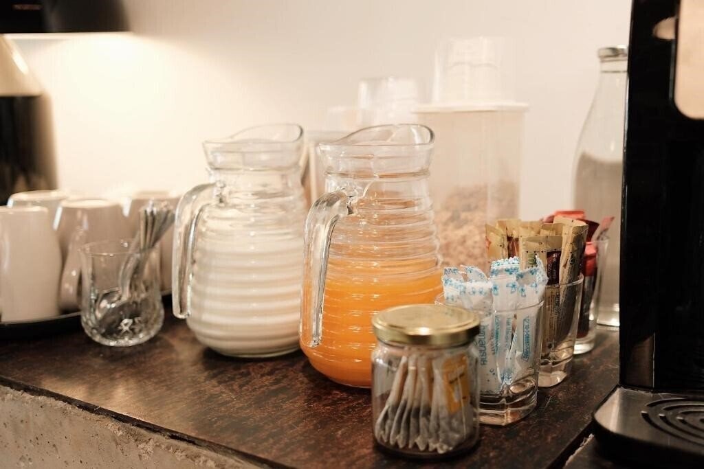 Апартаменты Wonderwall Hotel 3*