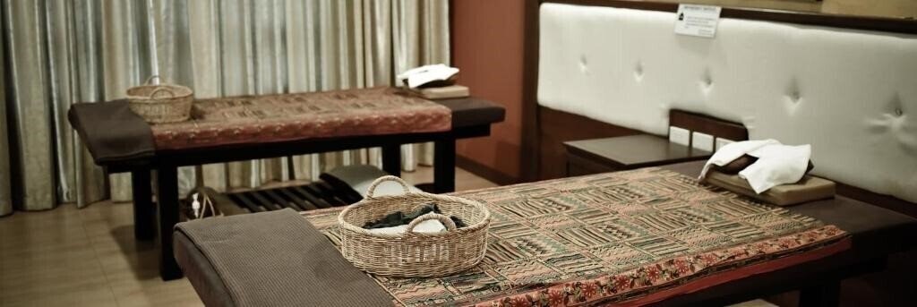 Апартаменты White Boutique Hotel And Spa 3*