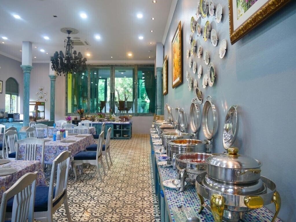 Апартаменты At Pingnakorn Huaykaew Hotel 4*