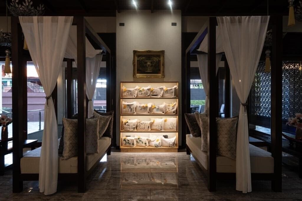 Вид De Chai The Colonial Hotel & SPA 3*