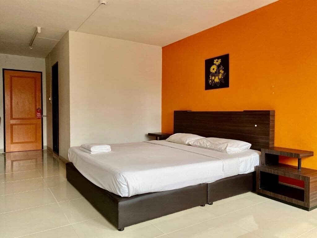 Отель Smith Residence 2*