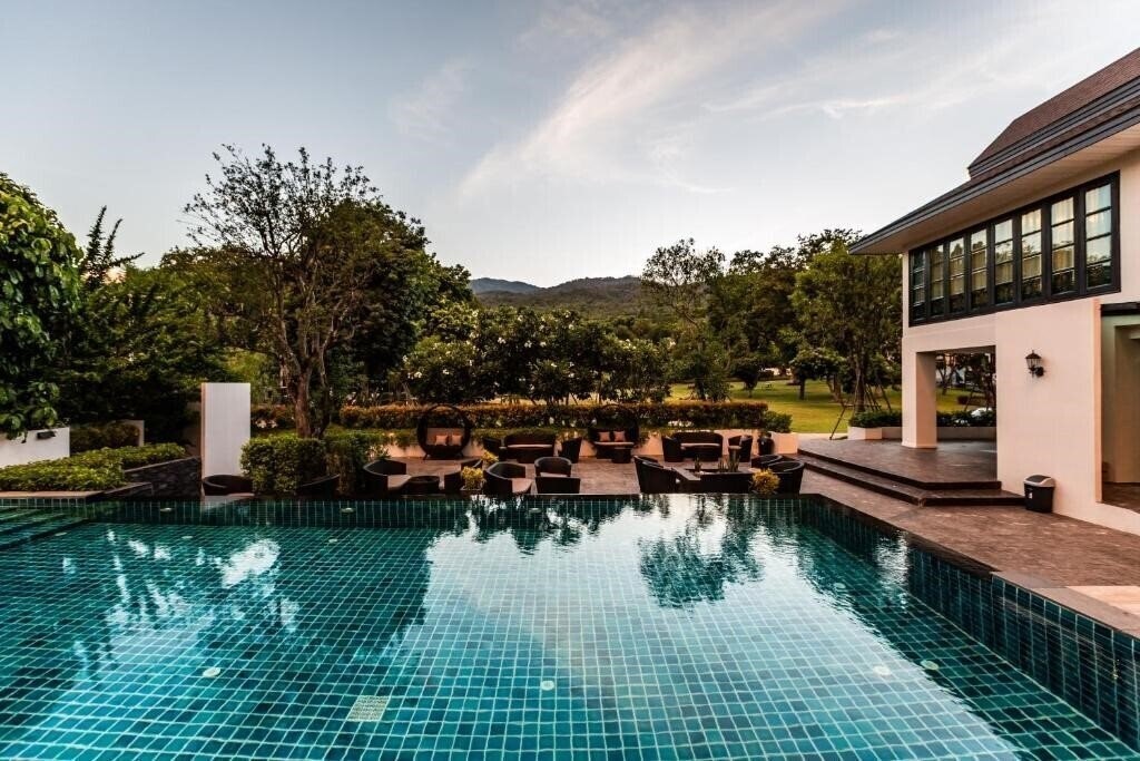 Вид Merchant Villa 4*