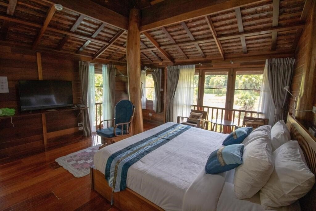 Вид Royal Train Garden Resort 3*