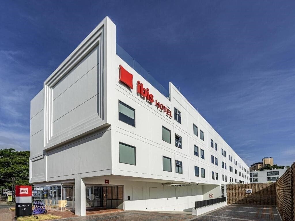 Отель Ibis Chiang Mai Nimman Journeyhub 3*