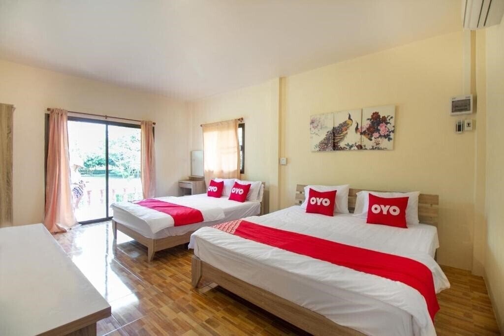 Панорама Oyo 75359 Thaiburi Thara Resort 2*