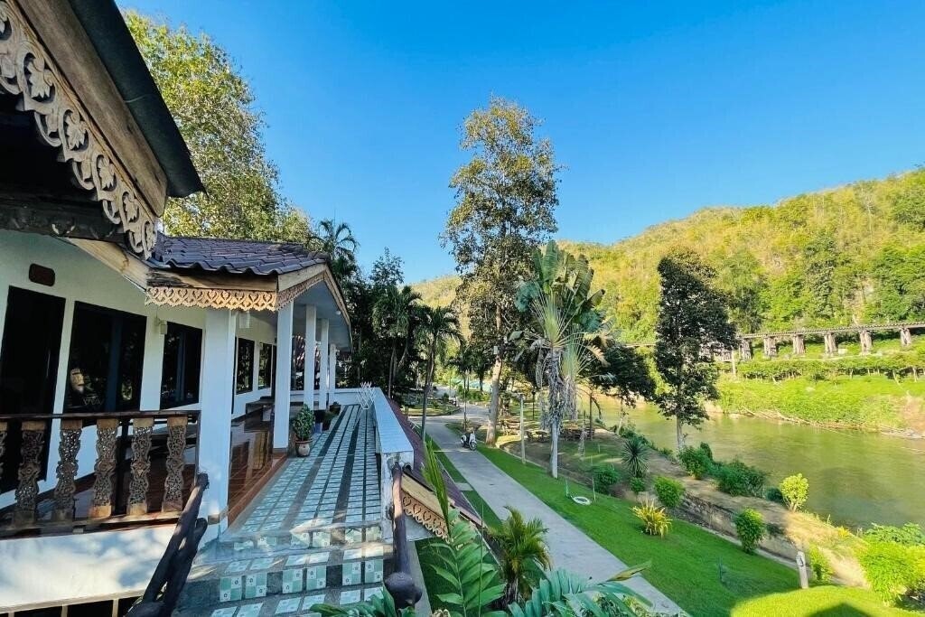 Территория Baan Rim Kwai Paerimnam Resort (ex. Banrimkwae) 3*