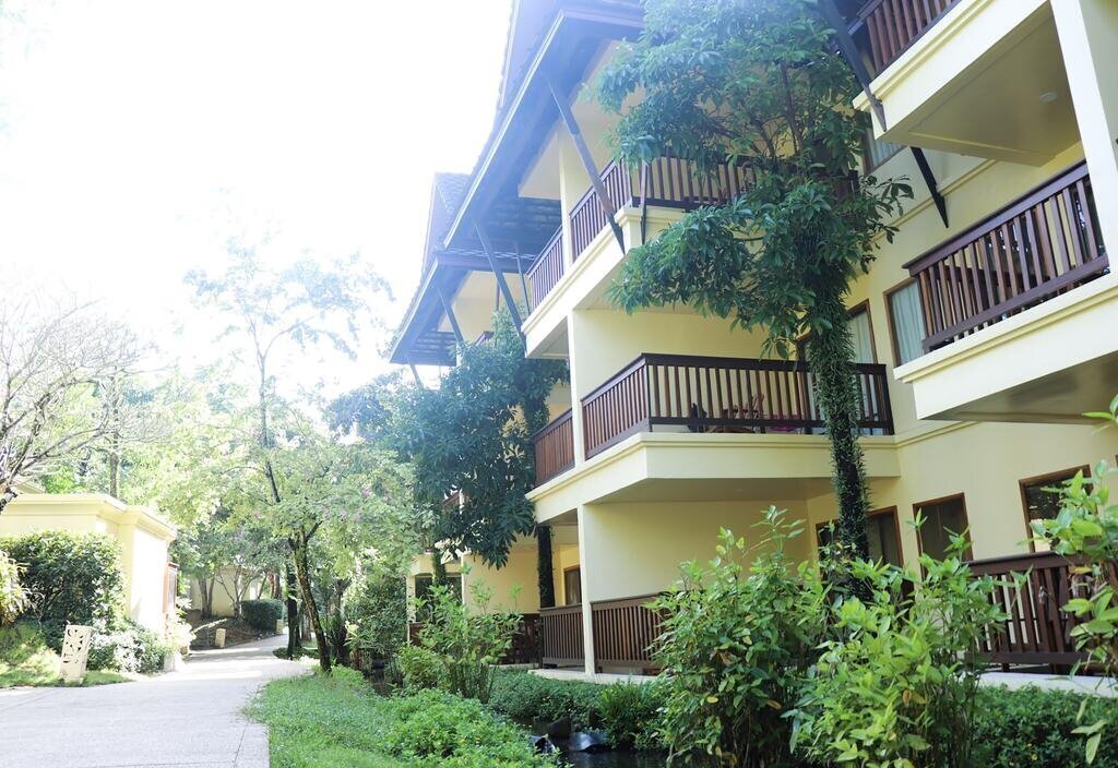 Фото Centara Seaview Resort Khao Lak 4*