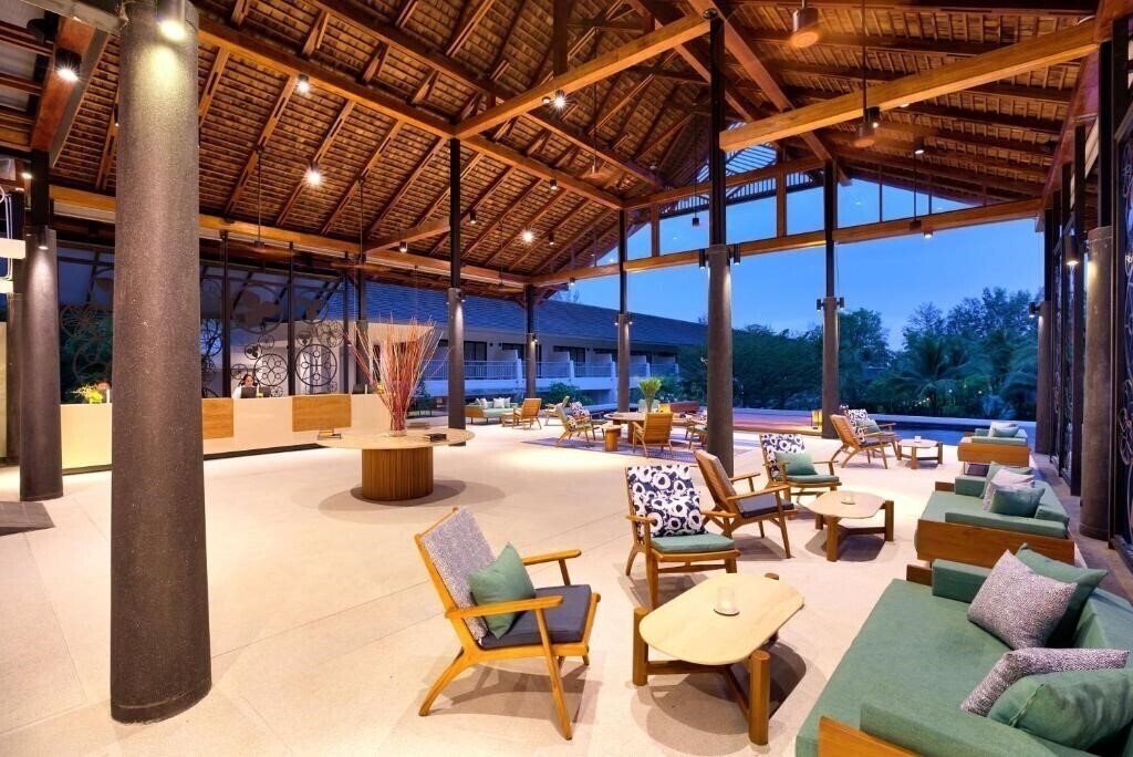 Картинка Manathai Khao Lak 4*