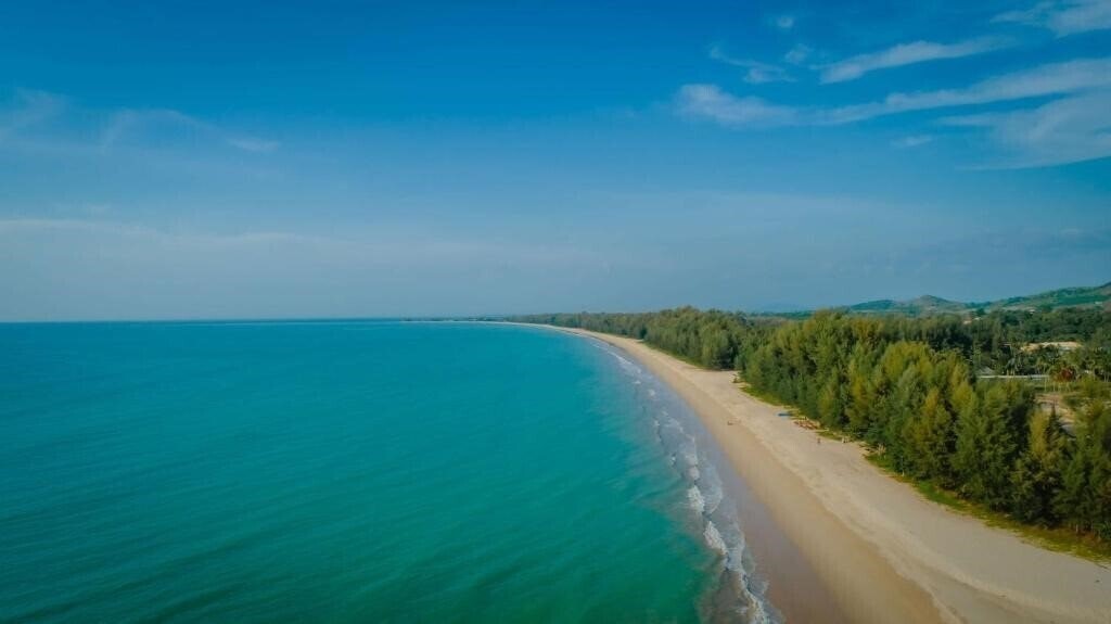 Территория Manathai Khao Lak 4*