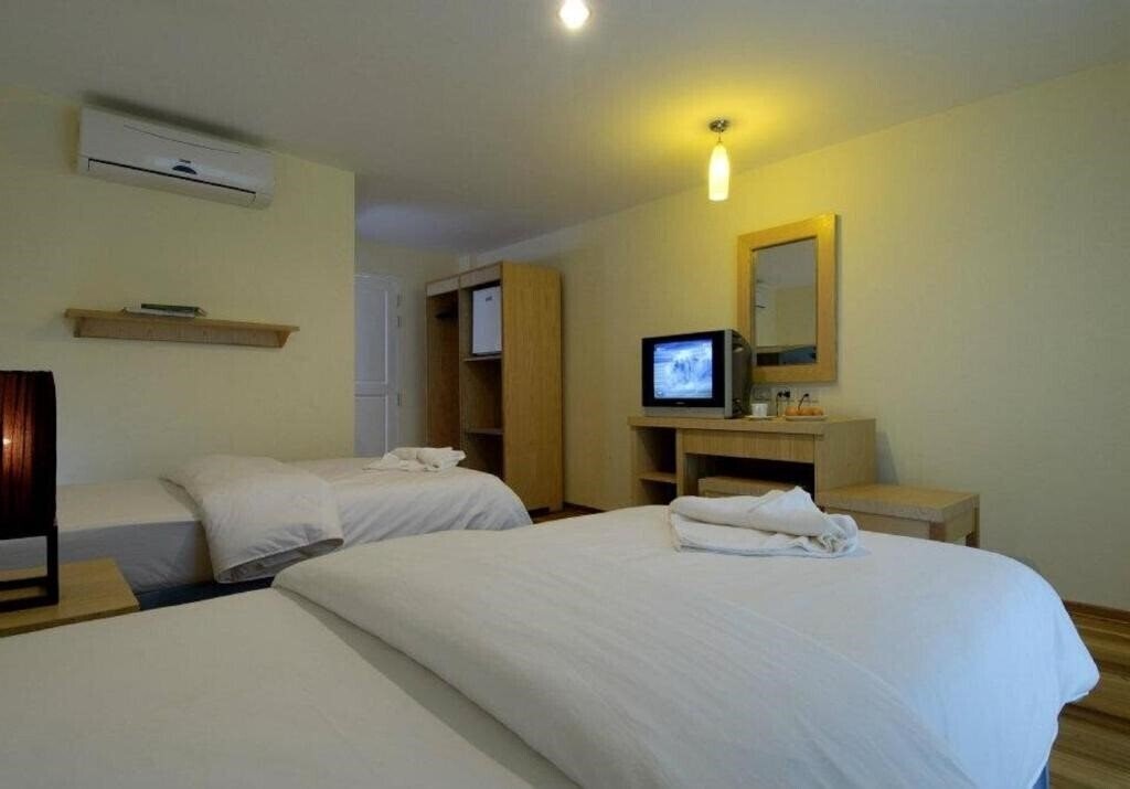 Апартаменты Jerung Hotel Khaolak 2*