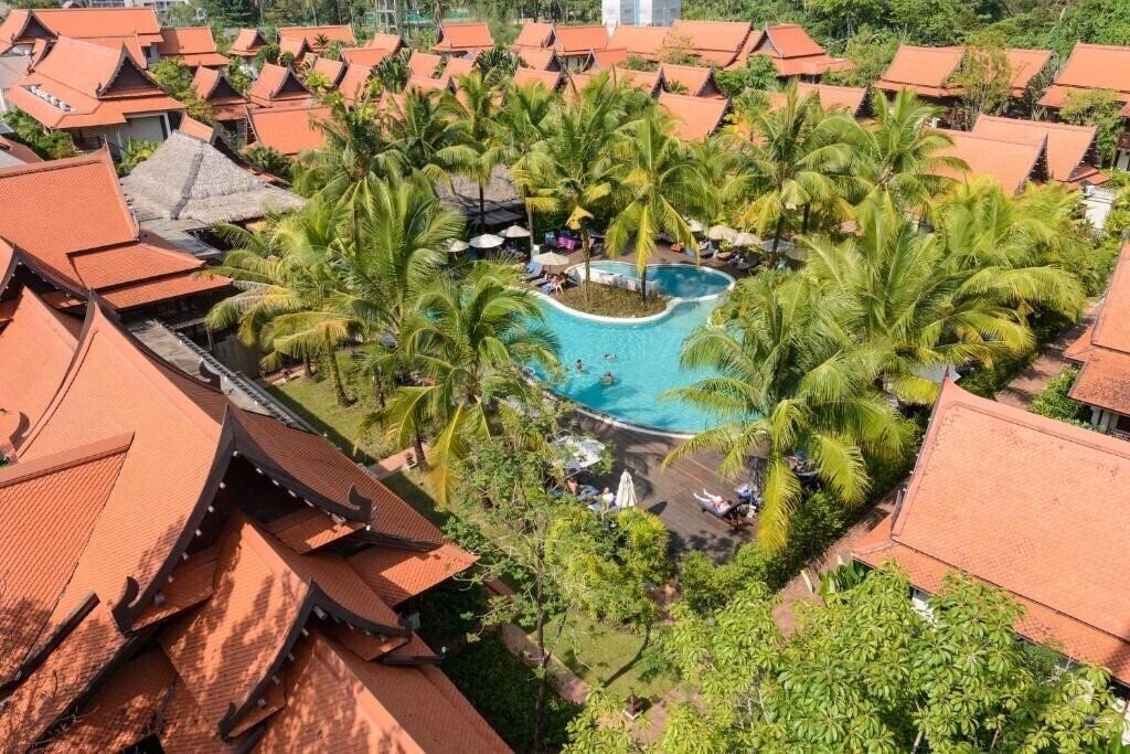 Панорама Khaolak Bhandari Resort 4*