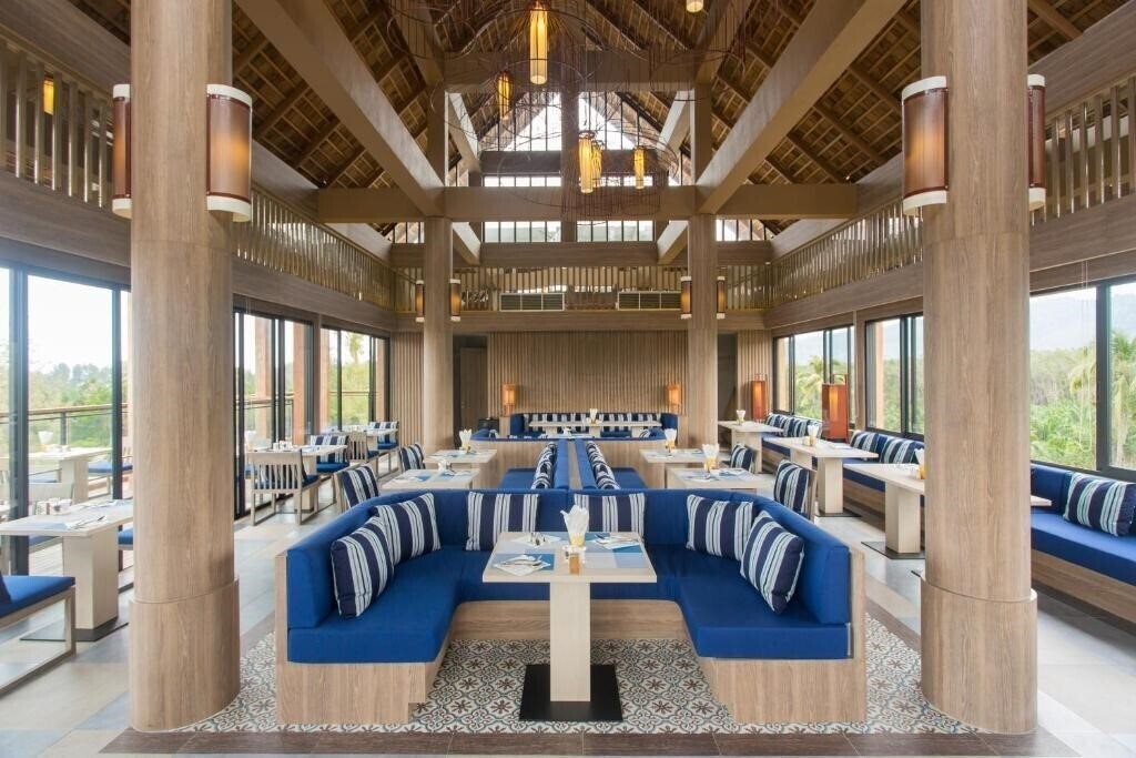 Апартаменты Mai Holiday By Mai Khao Lak 5*