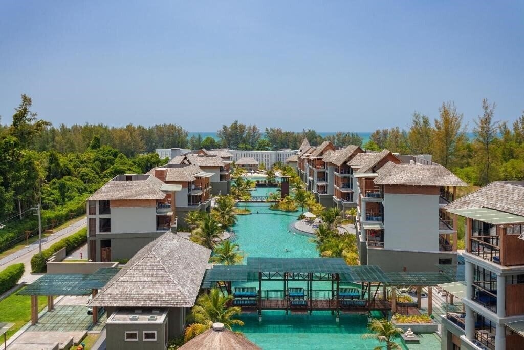 Панорама Mai Holiday By Mai Khao Lak 5*