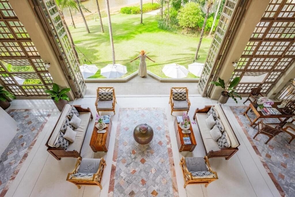 Апартаменты Devasom Khao Lak Beach Resort & Villas 5*