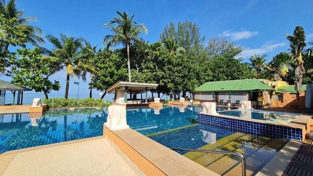 Территория Baan Khaolak Beach 4*