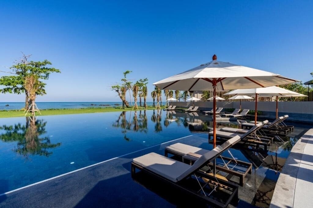 Панорама Little Shore Khao Lak By Katathani 5*