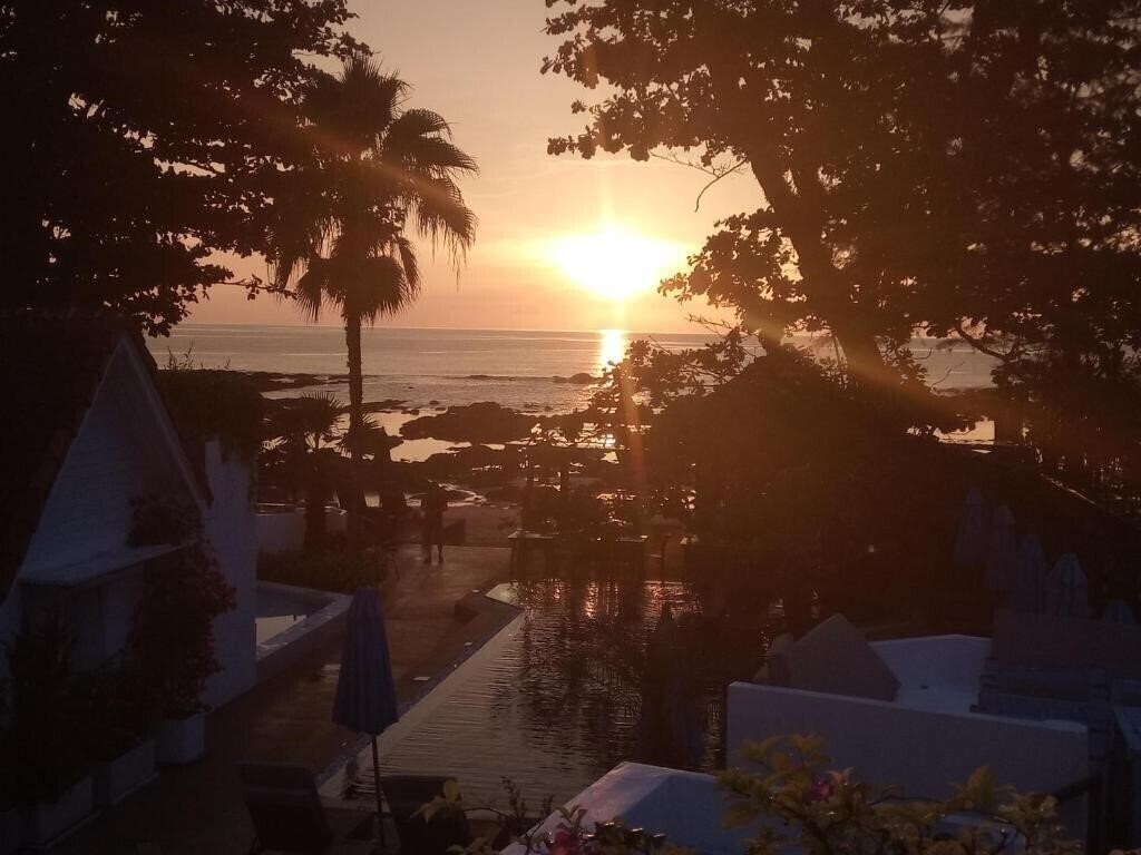 Картинка Ocean Breeze Resort 3*