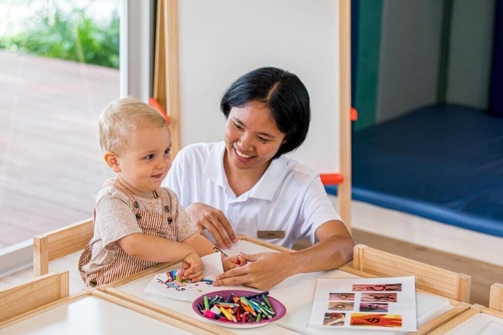 Апартаменты Outrigger Khao Lak Beach Resort (ex. Royal Bangsak Beach Resort) 5*