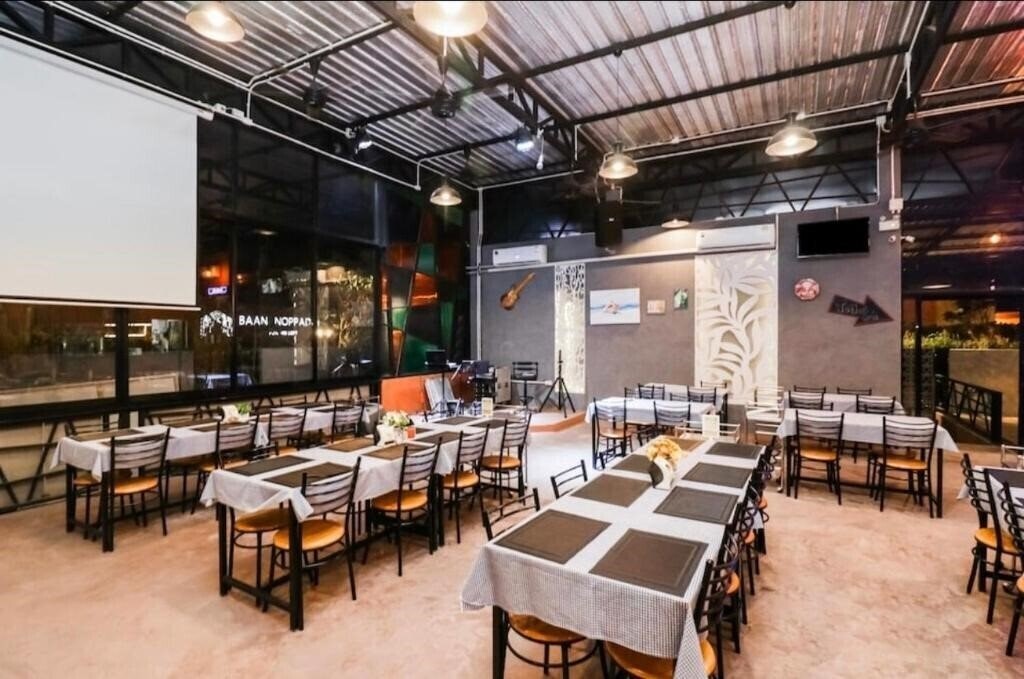 Панорама Oyo 119 Hua Hin Baan Noppadol Loft 2*