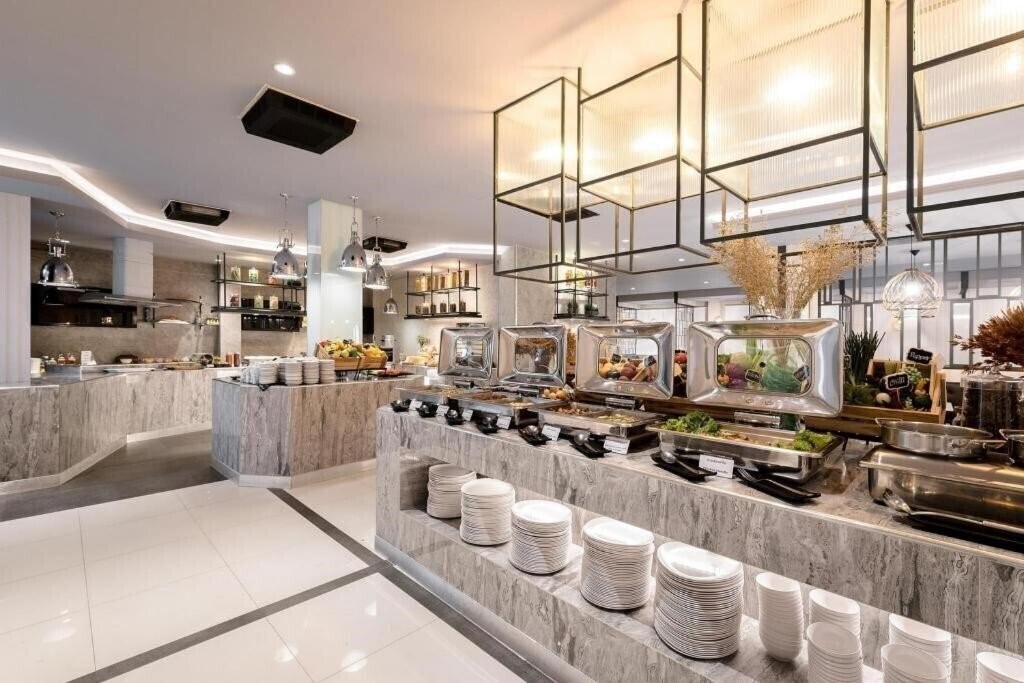 Фотографія Hinn Namm Hotel 3*