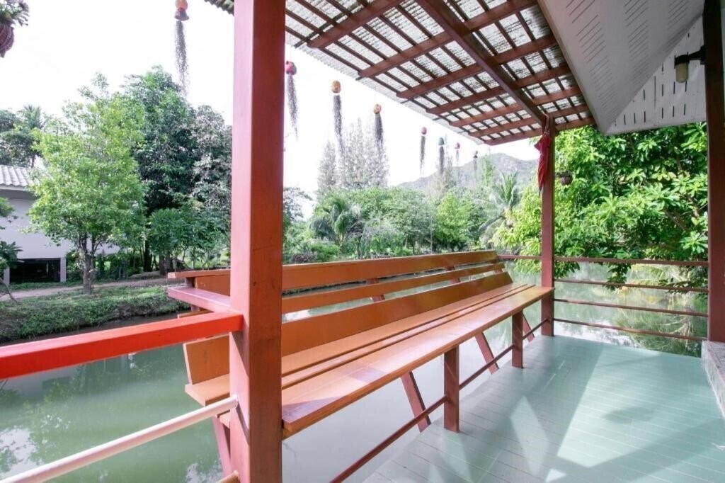 Апартаменты Oyo 1062 Baanrai Kongjaroen 3*