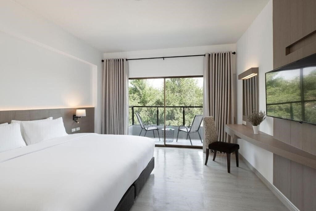 Панорама Centara Life Cha-Am Beach Resort Hua Hin (ex. Beach Garden Hotel Cha-Am) 3*