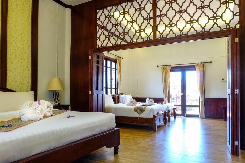 Вид Bhu Tarn Koh Chang Resort & Spa 4*