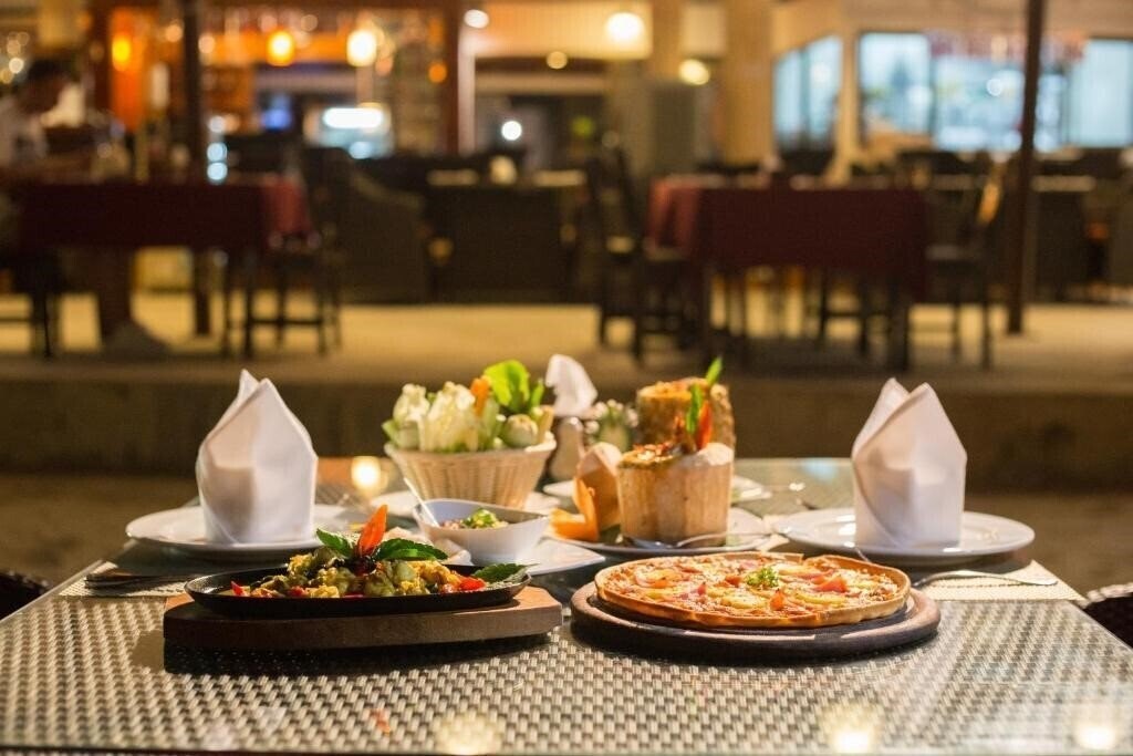 Панорама Bhu Tarn Koh Chang Resort & Spa 4*