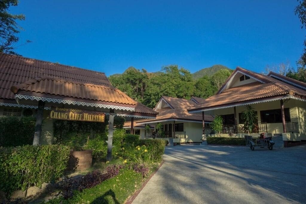 Апартаменты Chang Cliff Resort 3*