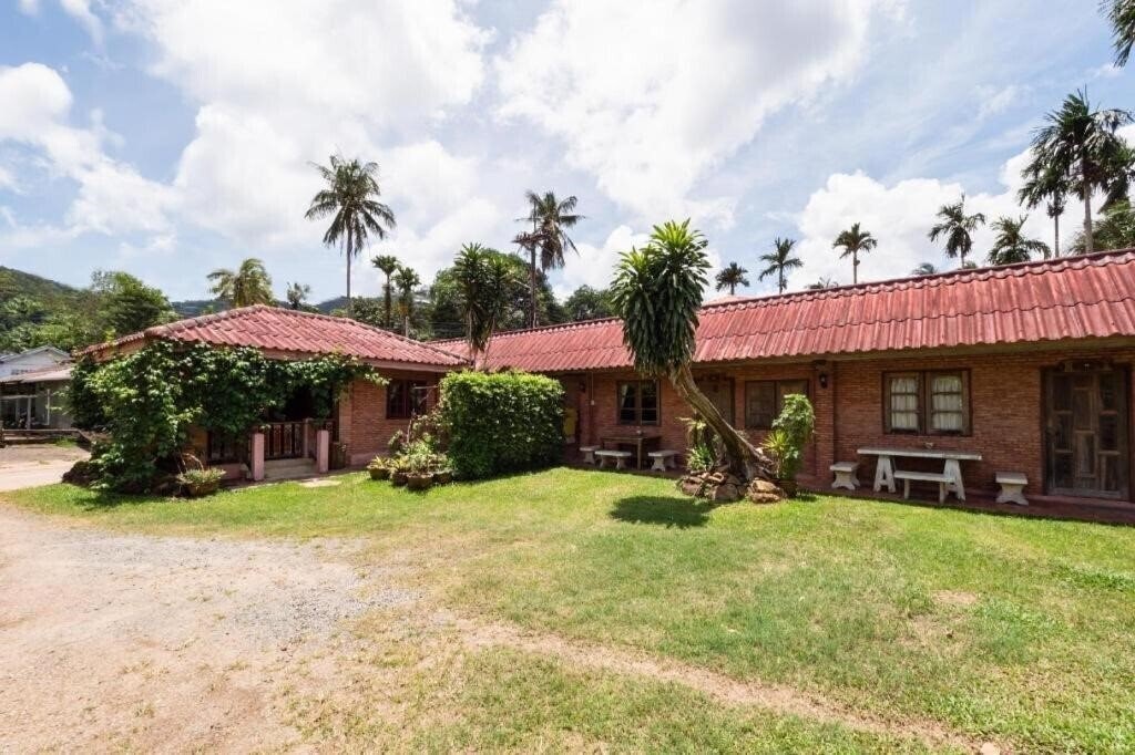 Территория Oyo 1143 Phet Luran Thai Resort Kohchang 2*