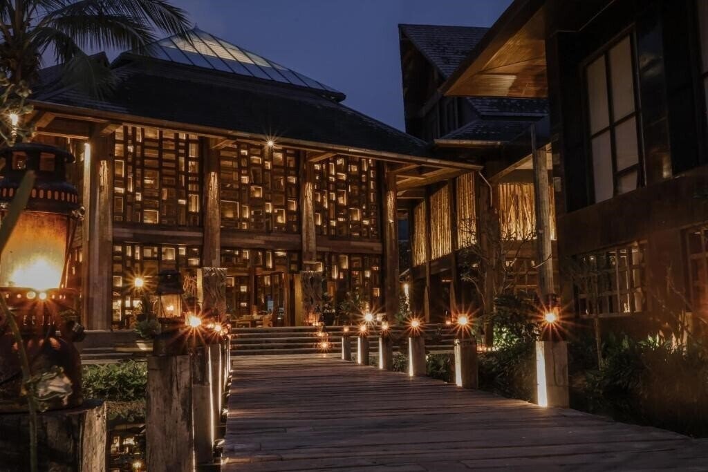 Вид Dinso Resort & Villas Ko Chang Vignette Collection (ex. The Emerald Cove Koh Chang, Amari Emerald Cove Resort) 4*