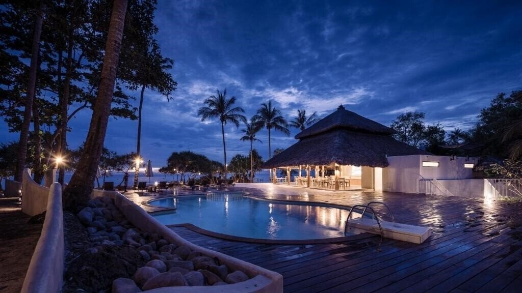 Отель Moonlight Exotic Bay Resort 3*