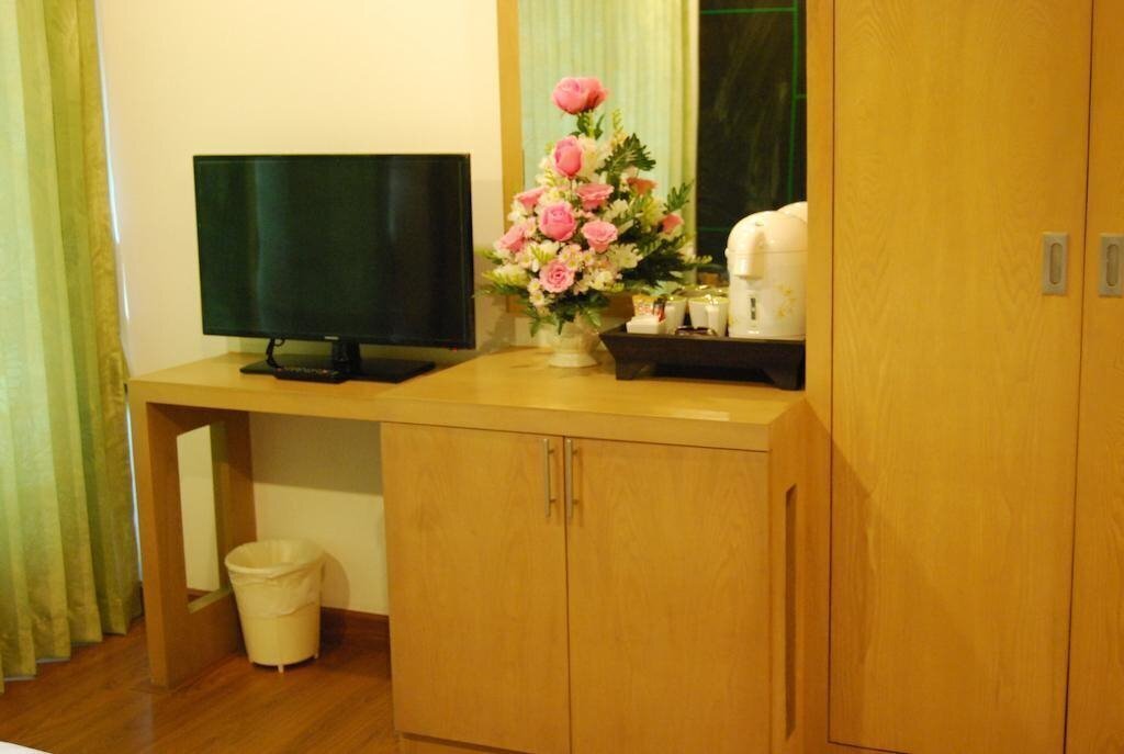 Вид The Three By Apk 3*