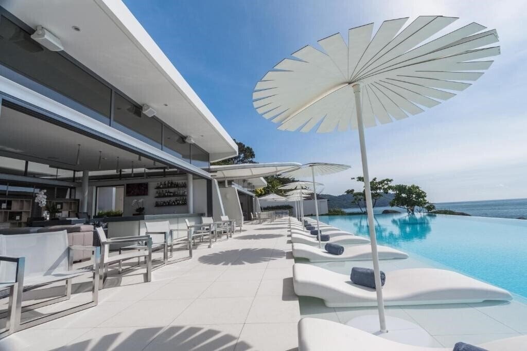 Апартаменты Kata Rocks Resort & Residences 5*