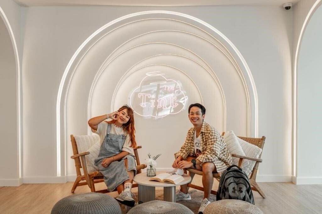 Вид The Tint At Phuket Town 2*